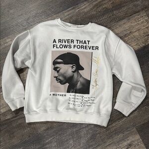 Zara 2pac White Graphic Sweater girls